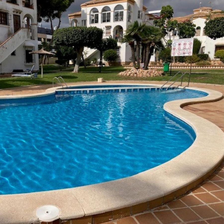 Apartamento 700 metros de la playa Playa Flamenca Exterior foto
